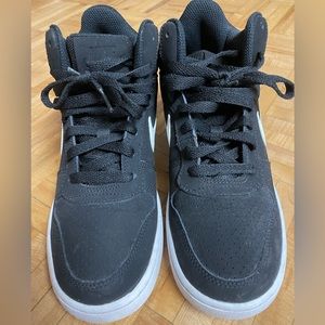 Nike black shoes. Size 6.5